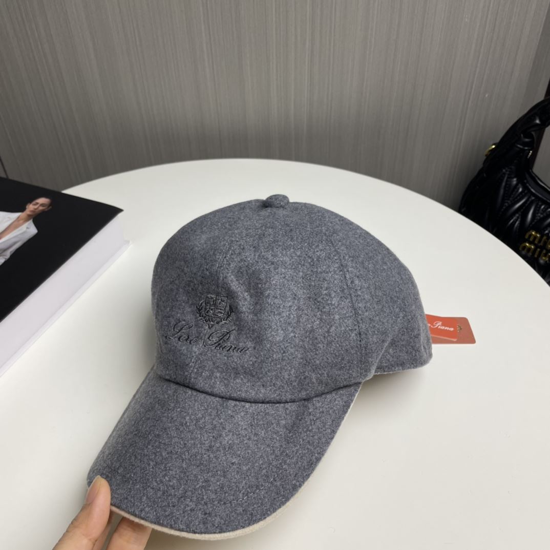 Loro Piana Caps